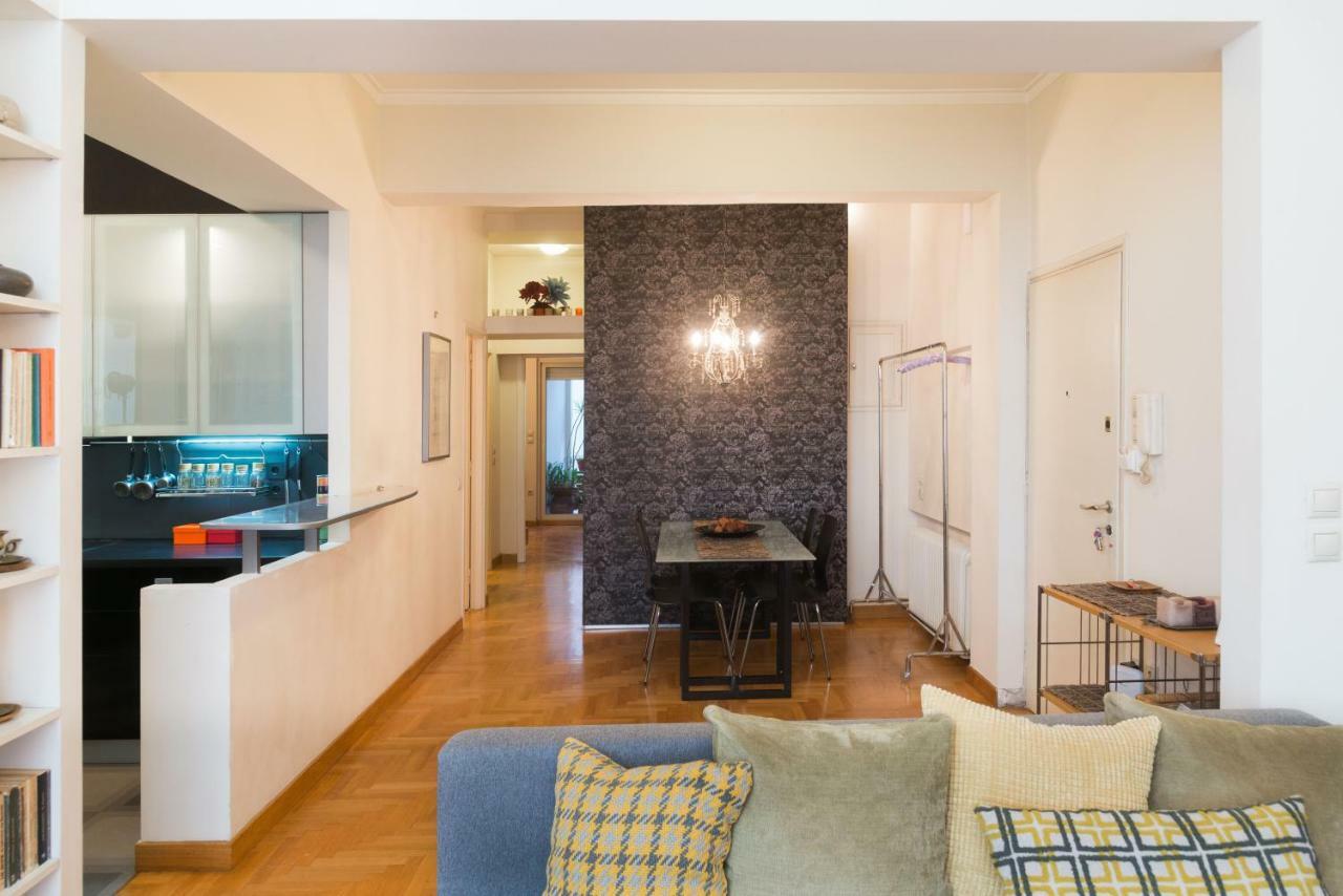 Stylish Flat With Veranda In The Heart Of Athens Atenas Exterior foto